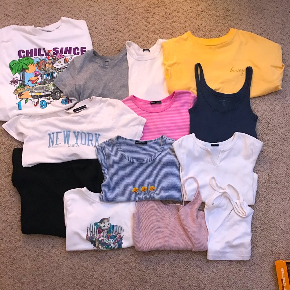 Brandy Melville tops bundle